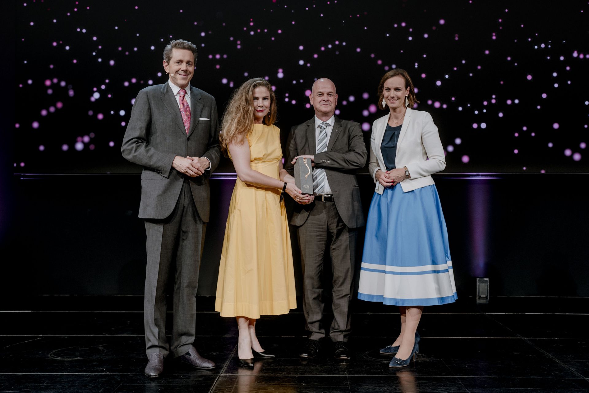 AVL received the Global EcoVision Award for achievements in Hungary