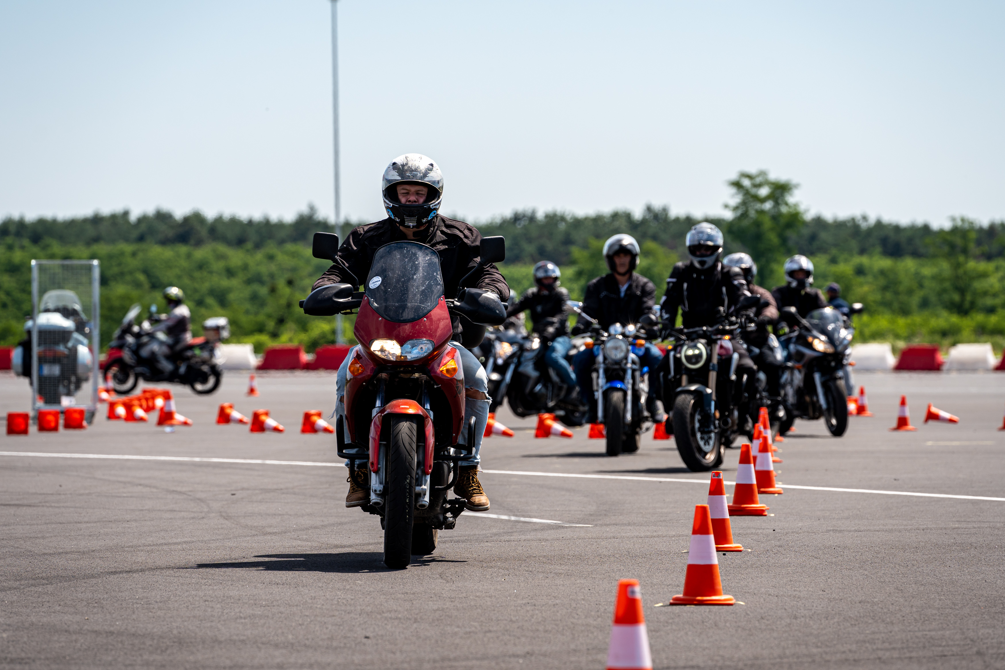 HUMDA Moto Safety résztvevői 